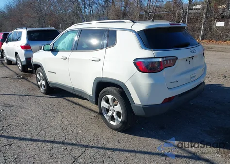 2018 Jeep Compass Latitude 4X4 z USA, uszkodzony, nr VIN 3C4NJDBB5JT401685